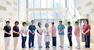 国際ティビィシィ小山看護専門学校写真